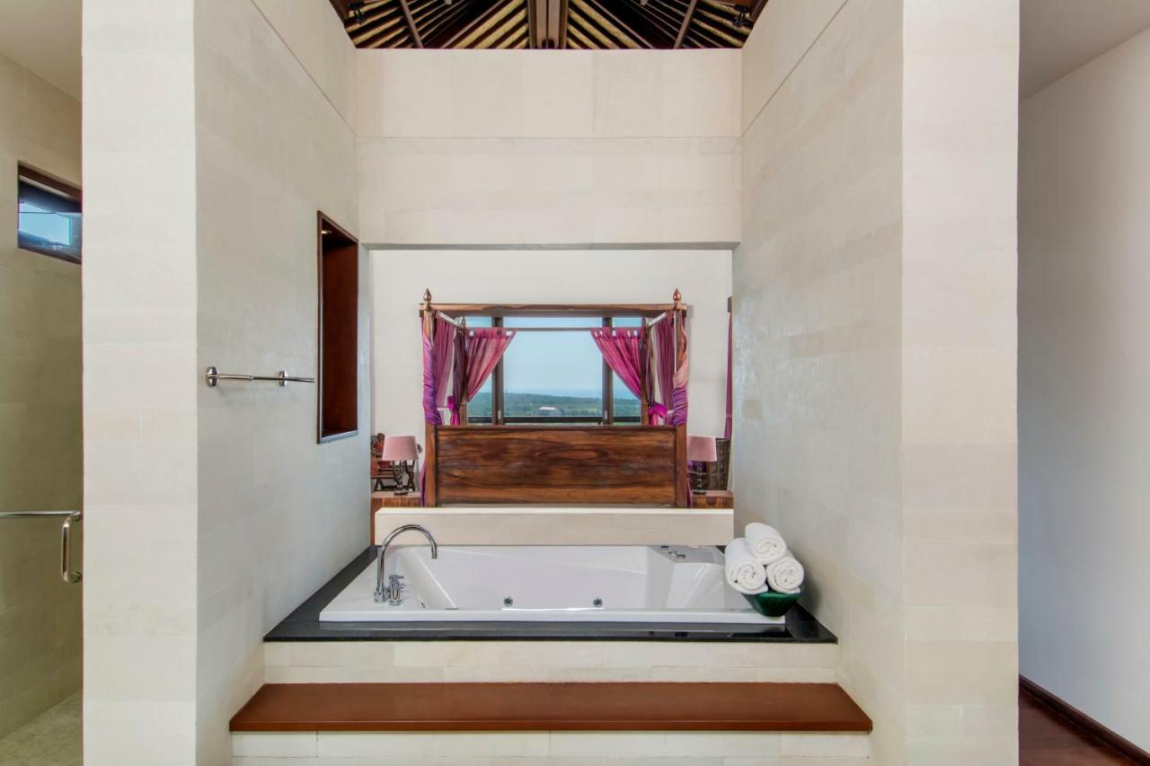 Villa Amanie - Private Villa With Infinity Pool, Stunning Views And Cook Jimbaran Buitenkant foto